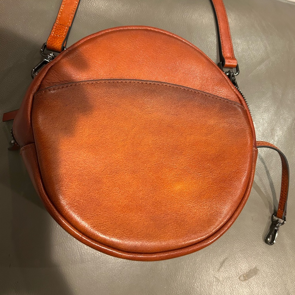 Elegant Tan Crossbody Bag